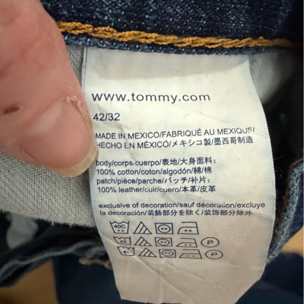 Tommy Hilfiger Men's Dark Blue Straight Jeans - Picture 12 of 16